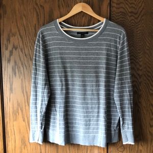 Banana Republic lightweight sweater